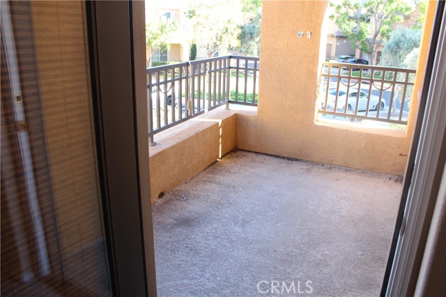 Detail Gallery Image 12 of 36 For 31128 Strawberry Tree Ln #11,  Temecula,  CA 92592 - 2 Beds | 2 Baths