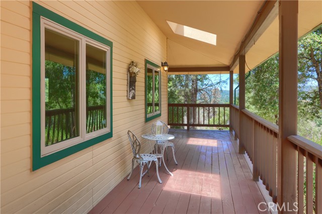 5857 Allred Road, Mariposa CA: https://media.crmls.org/medias/d2607eb5-53f5-4db8-9b7a-f1e71baa9174.jpg