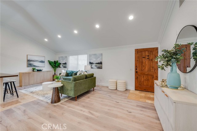 3 Bed Home for Sale in Costa Mesa, California