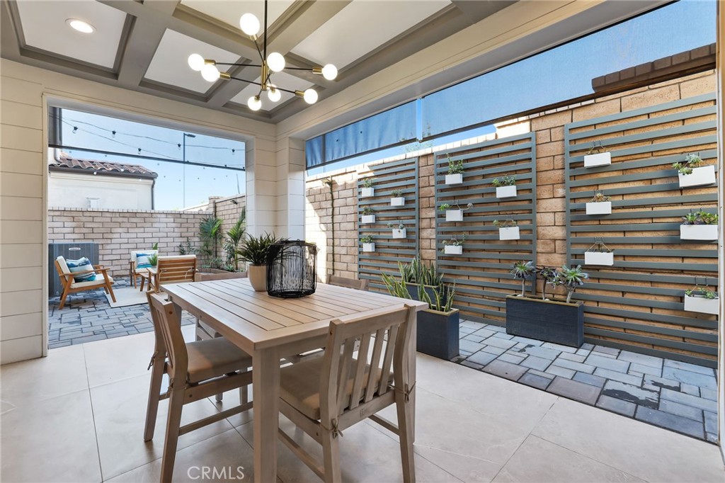 MLS #OC25257950 image #34