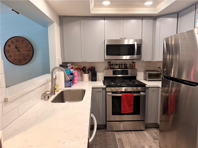 Detail Gallery Image 4 of 39 For 46 Celosia, Rancho Santa Margarita,  CA 92688 - 2 Beds | 2 Baths