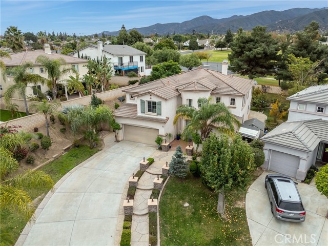 Detail Gallery Image 3 of 49 For 816 Jonliere Cir, Corona,  CA 92882 - 5 Beds | 3 Baths