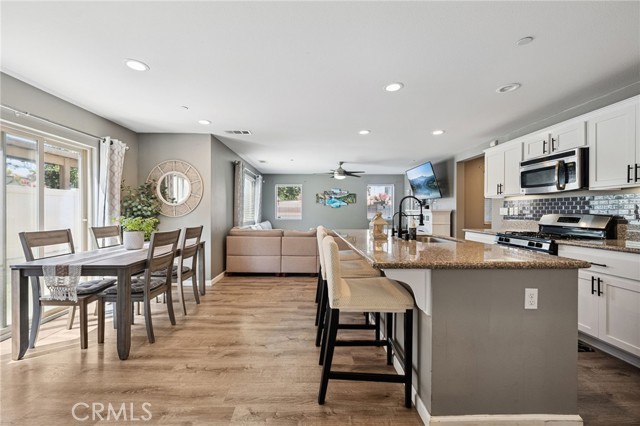 Detail Gallery Image 16 of 45 For 1405 Aloe Ct, Beaumont,  CA 92223 - 3 Beds | 2/1 Baths
