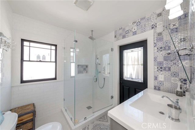 Bathroom 4
