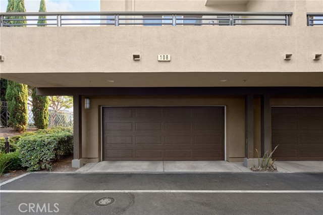 4 Bed Home for Sale in Hawthorne, California