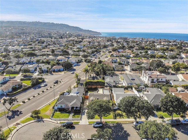 Detail Gallery Image 9 of 44 For 1217 Ynez Ave, Redondo Beach,  CA 90277 - 3 Beds | 2 Baths