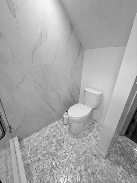 Detail Gallery Image 15 of 26 For 675 Pinnacle, Lake Arrowhead,  CA 92352 - 3 Beds | 2 Baths