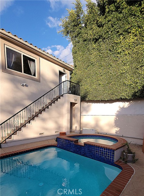 Detail Gallery Image 4 of 14 For 826 N Citrus, Los Angeles,  CA 90038 - 0 Beds | 1 Baths