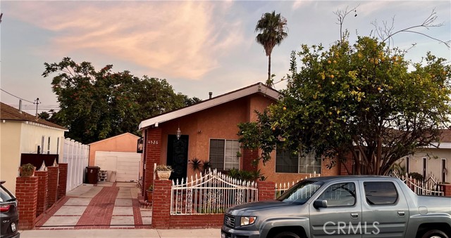 Detail Gallery Image 1 of 1 For 4526 W 136th St, Hawthorne,  CA 90250 - 3 Beds | 2 Baths