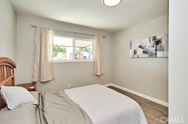 Detail Gallery Image 13 of 18 For 1734 E Hawthorne St, Ontario,  CA 91764 - 4 Beds | 2 Baths