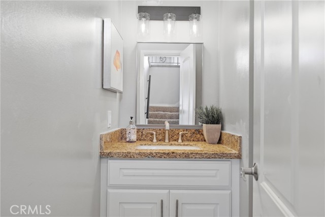 Detail Gallery Image 15 of 49 For 2810 E Echo Hill Way, Orange,  CA 92867 - 6 Beds | 3/1 Baths