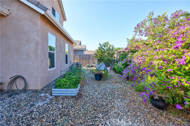 Detail Gallery Image 41 of 46 For 601 St Helena Dr, Newman,  CA 95360 - 4 Beds | 2/1 Baths