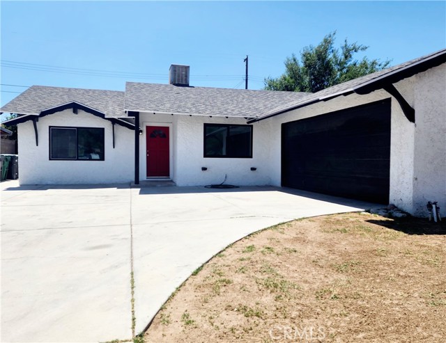 Detail Gallery Image 1 of 28 For 38621 2nd St, Palmdale,  CA 93550 - 3 Beds | 1/1 Baths