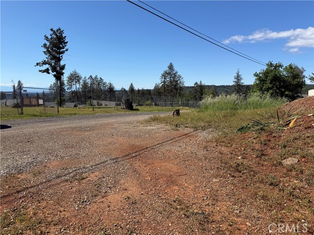 Detail Gallery Image 3 of 4 For 8736 Nugget, Paradise,  CA 95969 - – Beds | – Baths