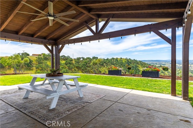 Detail Gallery Image 49 of 66 For 5530 El Pharo, Paso Robles,  CA 93446 - 5 Beds | 2/1 Baths