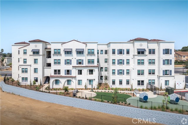 4933 N River Road, Oceanside CA: https://media.crmls.org/medias/d268f6dd-5c34-4dd0-b867-a74b08873031.jpg