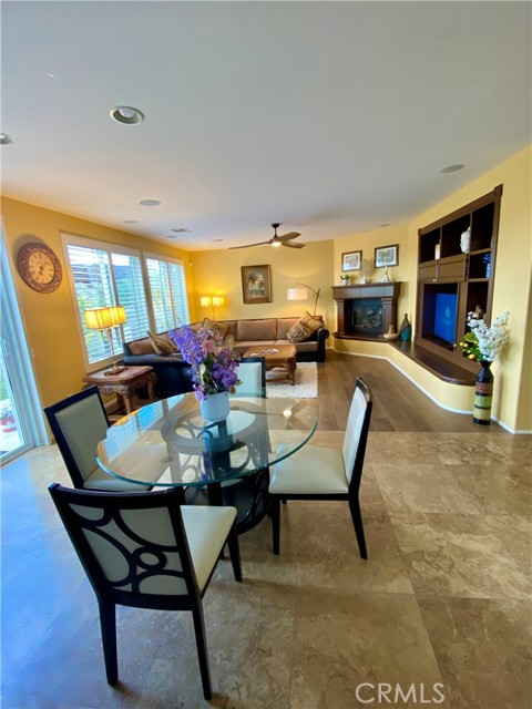 29161 Garnet Canyon Drive, Saugus CA: https://media.crmls.org/medias/d269eb19-39e9-4259-8408-e6a314cffc44.jpg
