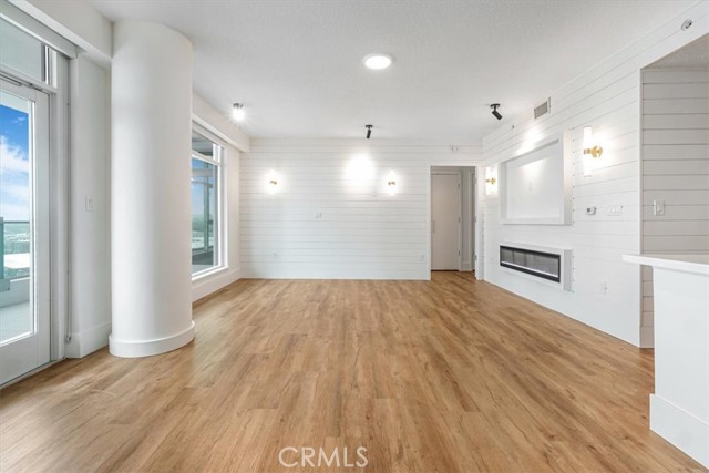 3131 Michelson Drive, Irvine CA: https://media.crmls.org/medias/d26a7988-baa6-4d4f-8387-1459dc409f46.jpg