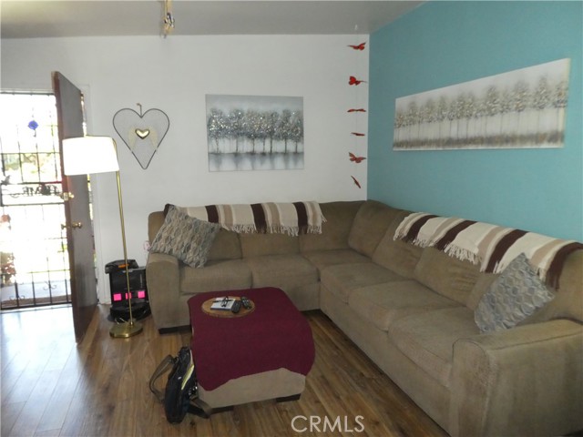 Detail Gallery Image 22 of 39 For 670 Keenan Ave, Los Angeles,  CA 90022 - – Beds | – Baths
