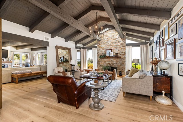 4 Golden Meadow Lane, Fallbrook CA: https://media.crmls.org/medias/d26acd2b-b172-4c61-a932-cc5d6a1c237e.jpg