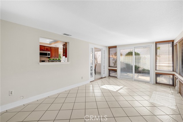 897 Calle Del Sol, Upland CA: https://media.crmls.org/medias/d26b1f5e-603c-449d-884c-d7f4e15680f9.jpg