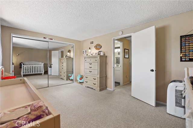 Detail Gallery Image 15 of 22 For 1425 Alpine Ln, Huntington Beach,  CA 92648 - 3 Beds | 2 Baths