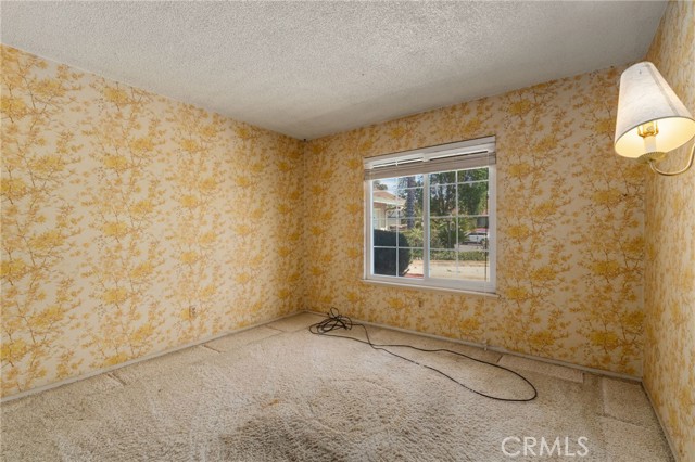 Detail Gallery Image 24 of 43 For 7635 Lakeside Dr, Jurupa Valley,  CA 92509 - 4 Beds | 2/1 Baths