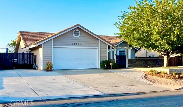 Detail Gallery Image 1 of 1 For 13384 Elm St, Hesperia,  CA 92344 - 3 Beds | 2 Baths