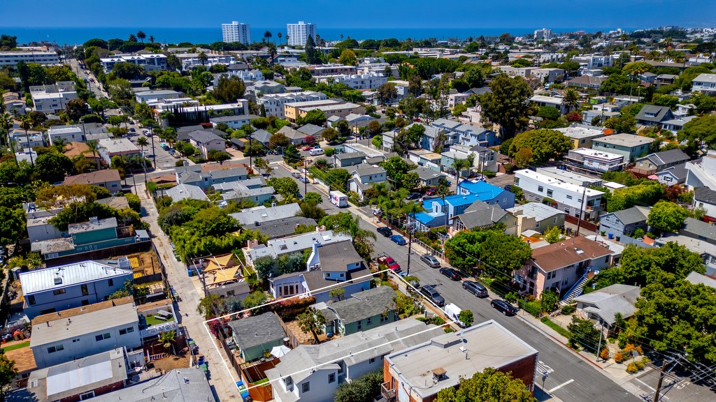 Detail Gallery Image 41 of 62 For 664 Marine St, Santa Monica,  CA 90405 - 2 Beds | 2 Baths