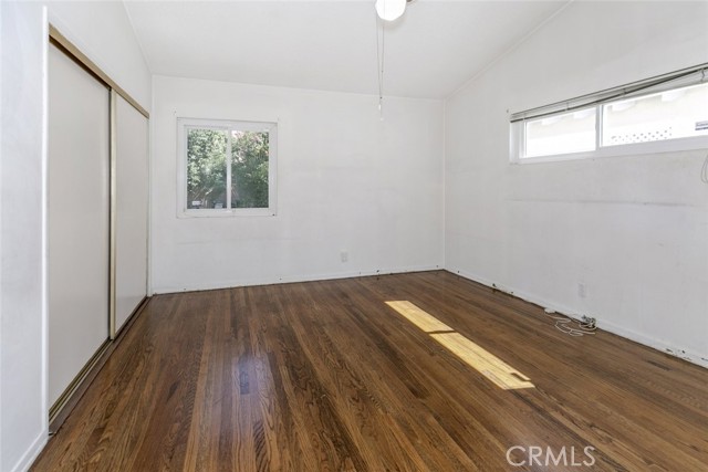 Detail Gallery Image 26 of 33 For 13727 Leadwell St, Van Nuys,  CA 91405 - 3 Beds | 1/1 Baths
