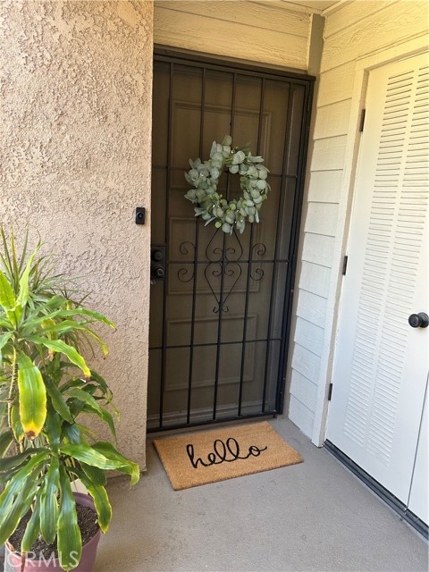 10591 Lakeside S Drive, Garden Grove CA: https://media.crmls.org/medias/d26d313b-2c3f-4aaf-9031-1cdeb1792c1f.jpg