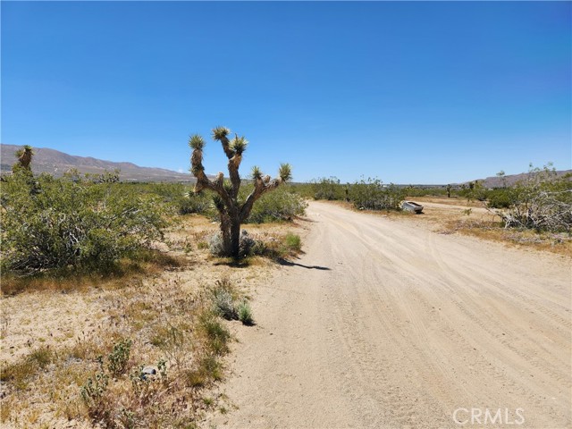 Detail Gallery Image 3 of 4 For 2 Ac Foothill Rd, Lucerne Valley,  CA 92356 - – Beds | – Baths