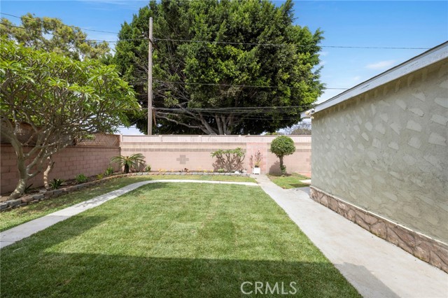 2871 Adriatic Avenue, Long Beach CA: https://media.crmls.org/medias/d26e9a1a-a198-4199-baaf-797f144b90c6.jpg