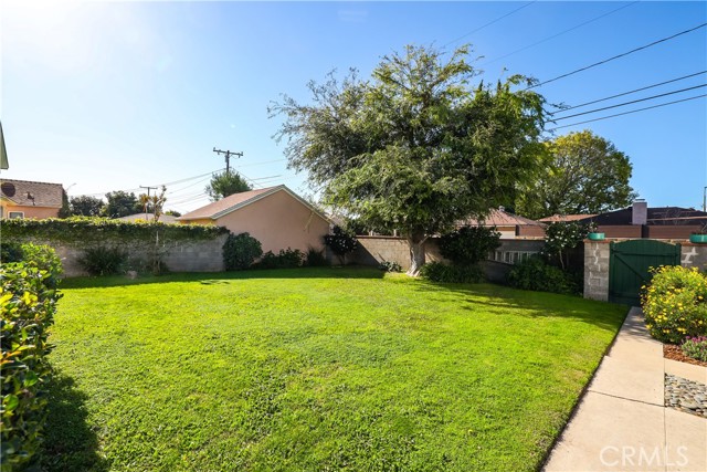 Detail Gallery Image 16 of 19 For 743 N. Janss St., Anaheim,  CA 92805 - 3 Beds | 2 Baths