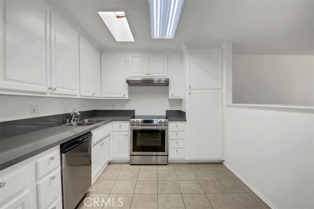 Detail Gallery Image 11 of 30 For 65 N Allen Ave #305,  Pasadena,  CA 91106 - 2 Beds | 2 Baths