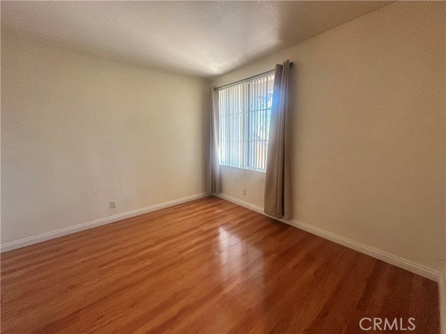 Detail Gallery Image 7 of 11 For 8090 E Goldenrod Ln, Anaheim,  CA 92808 - 3 Beds | 3 Baths