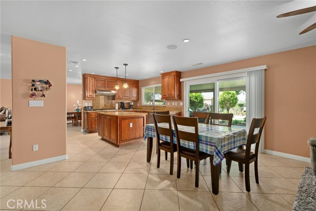 Detail Gallery Image 13 of 46 For 5337 Sulphur Dr, Jurupa Valley,  CA 91752 - 4 Beds | 2/1 Baths