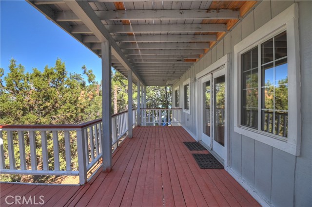 Detail Gallery Image 42 of 46 For 43659 Wolf Rd, Big Bear Lake,  CA 92315 - 4 Beds | 2 Baths
