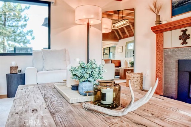 Detail Gallery Image 8 of 58 For 481 Heliotrope Dr, Lake Arrowhead,  CA 92352 - 3 Beds | 2/1 Baths