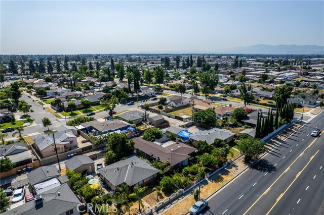 Detail Gallery Image 34 of 34 For 1090 Indian Hill Bld, Pomona,  CA 91767 - 3 Beds | 2 Baths