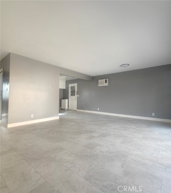 Detail Gallery Image 2 of 13 For 5420 Fauna St, Montclair,  CA 91763 - 3 Beds | 2 Baths