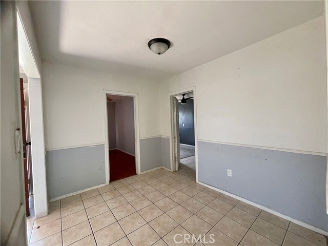 Detail Gallery Image 8 of 20 For 22201 Ibex Avenue, Hawaiian Gardens,  CA 90716 - 3 Beds | 2 Baths