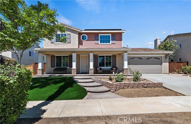 Detail Gallery Image 1 of 12 For 17251 Greentree Dr, Riverside,  CA 92503 - 3 Beds | 2/1 Baths