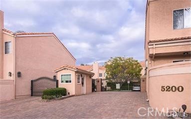 Front Image Thumbnail for CRSR26059197