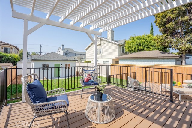 1906 Ruhland Avenue, Redondo Beach, California 90278, 3 Bedrooms Bedrooms, ,2 BathroomsBathrooms,Residential,Sold,Ruhland,PW22093192