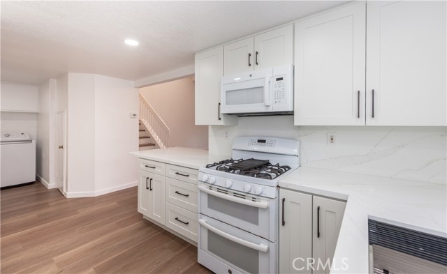 Detail Gallery Image 9 of 21 For 46 Nightingale Dr, Aliso Viejo,  CA 92656 - 3 Beds | 2/1 Baths