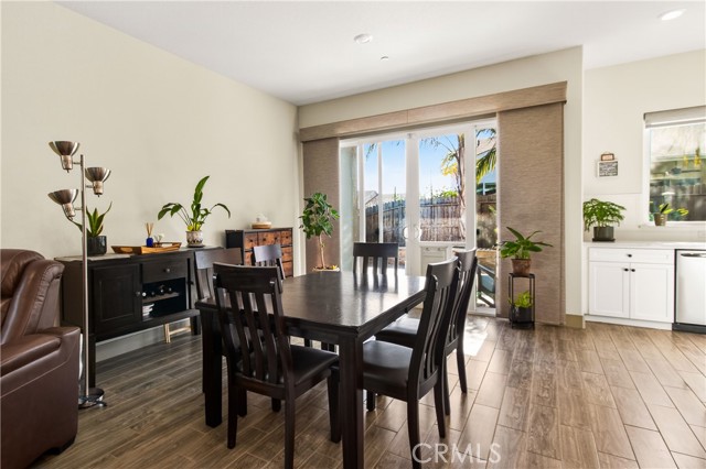 Detail Gallery Image 11 of 49 For 2396 Aviles, Merced,  CA 95340 - 4 Beds | 3 Baths