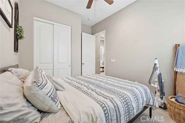 Detail Gallery Image 17 of 40 For 155 Spectacle, Irvine,  CA 92618 - 4 Beds | 3 Baths