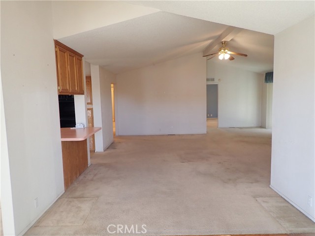 Detail Gallery Image 4 of 27 For 27250 Murrieta Rd #332,  Menifee,  CA 92586 - 2 Beds | 2 Baths