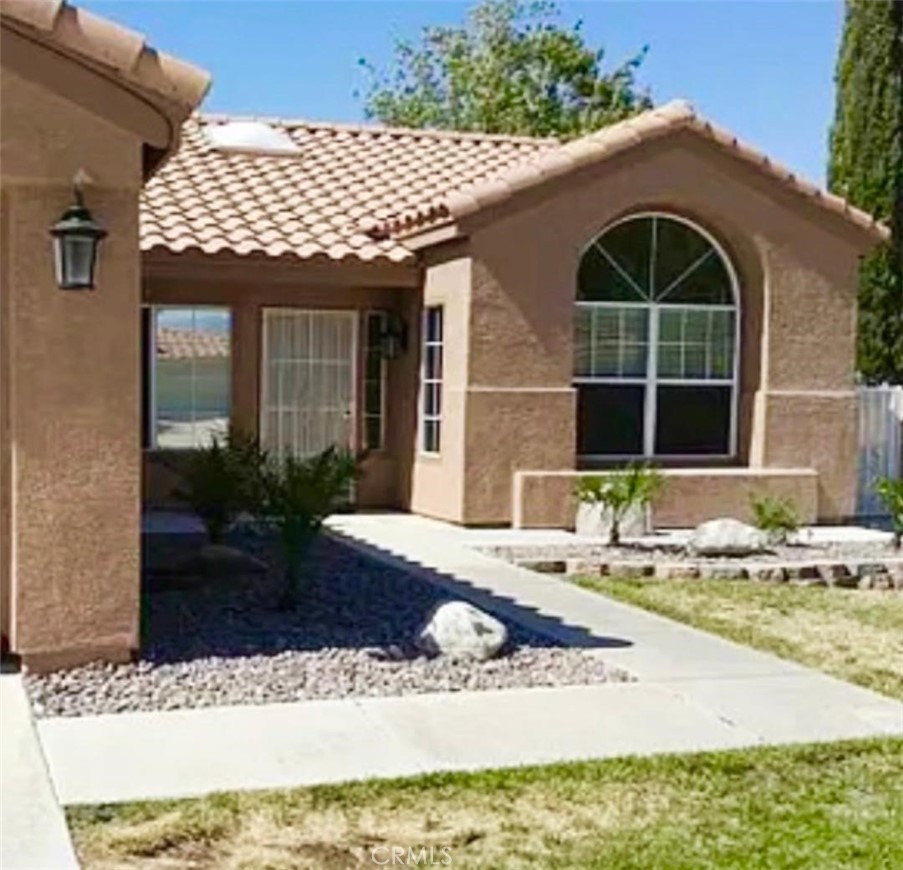 6037 Catalina Lane, Palmdale, CA 93552